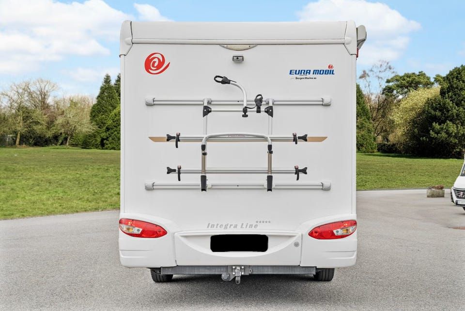 Camping-car : Eura Mobil IL 695 EB