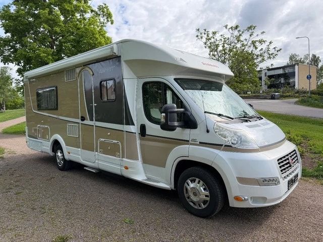 Dethleffs Esprit T 7010, Fiat