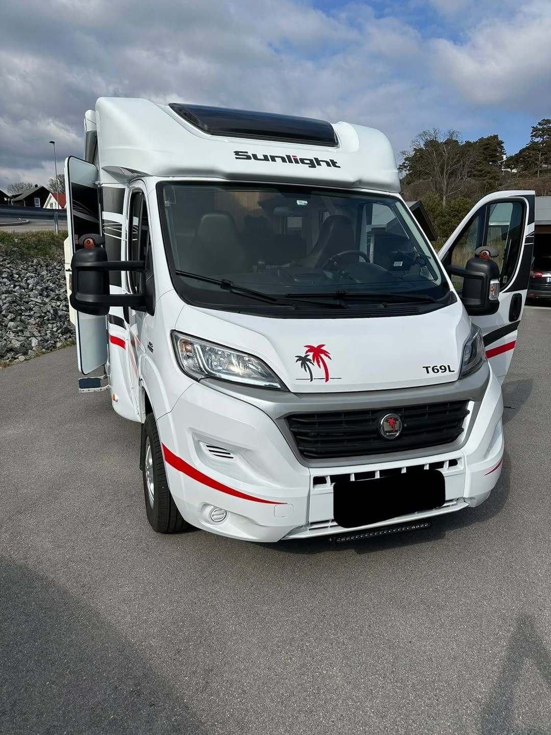 Capron Sunlight T69L