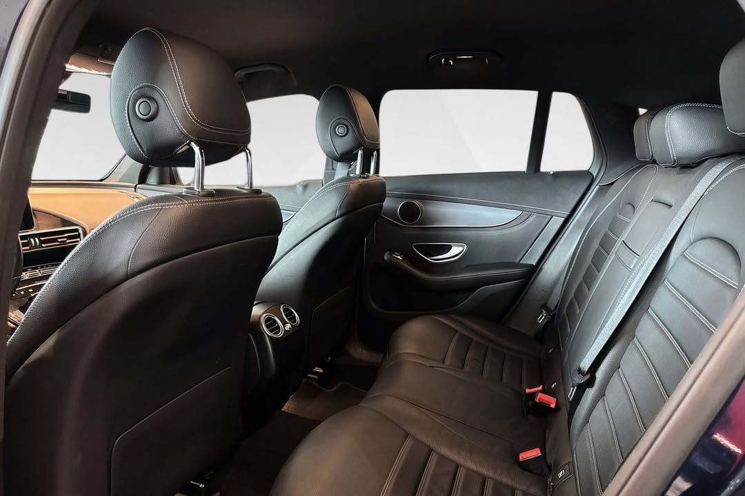 Mercedes-Benz EQC400 – 2020