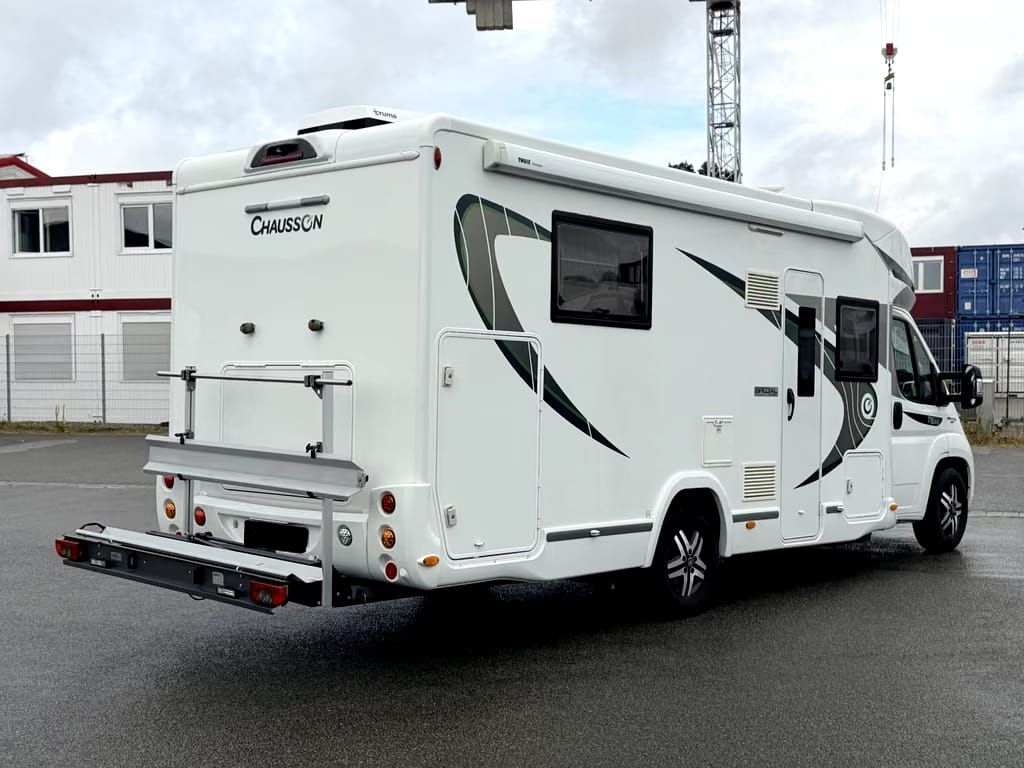 Camping-car : Chausson 718 XLB Édition Spéciale Ressort