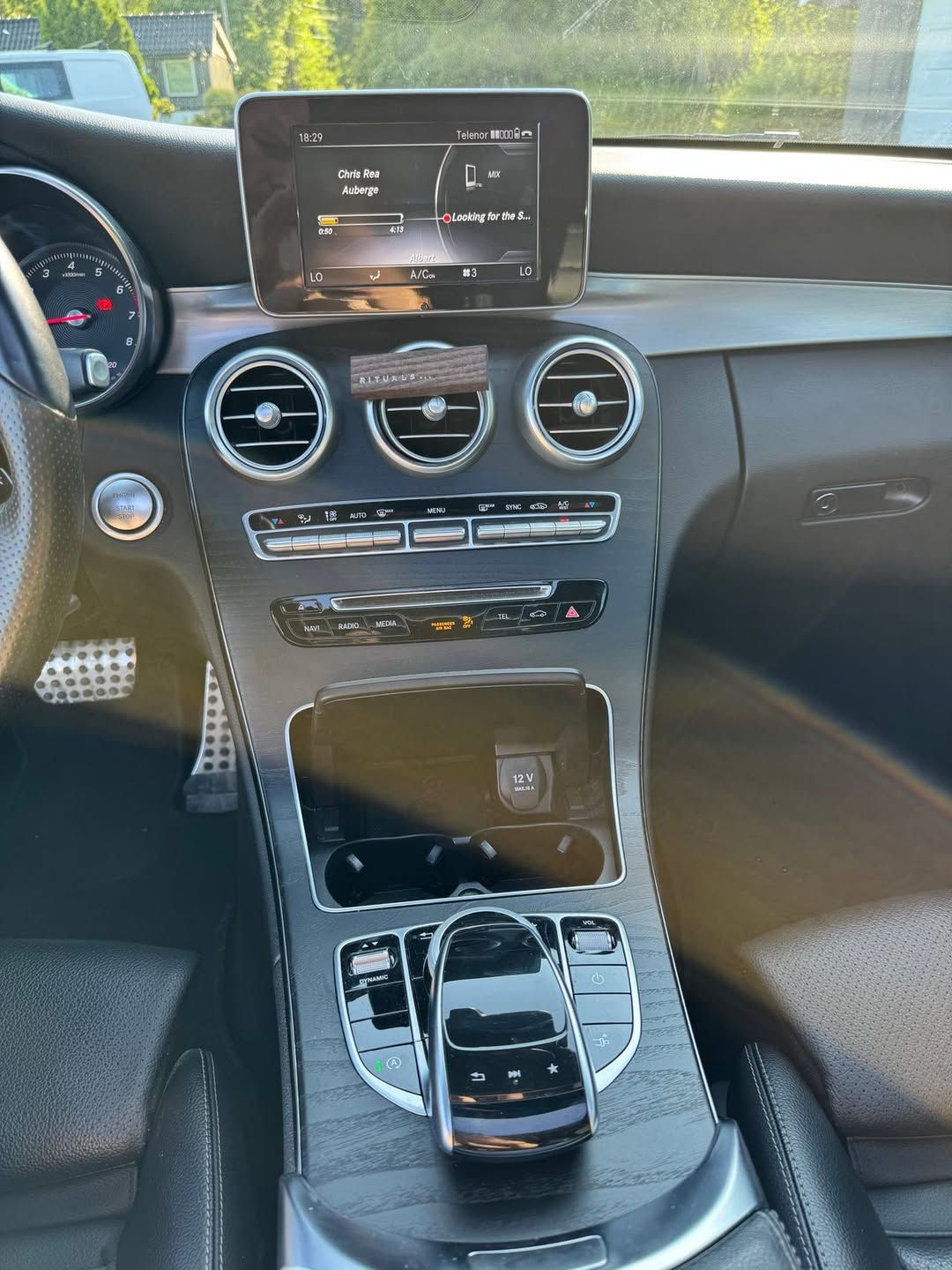 Mercedes-Benz C300 – 2017