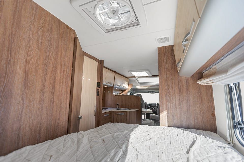 Camping-car : Bürstner BT6603