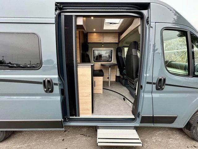 Dethleffs Globetrail Active 600 DS, Fiat
