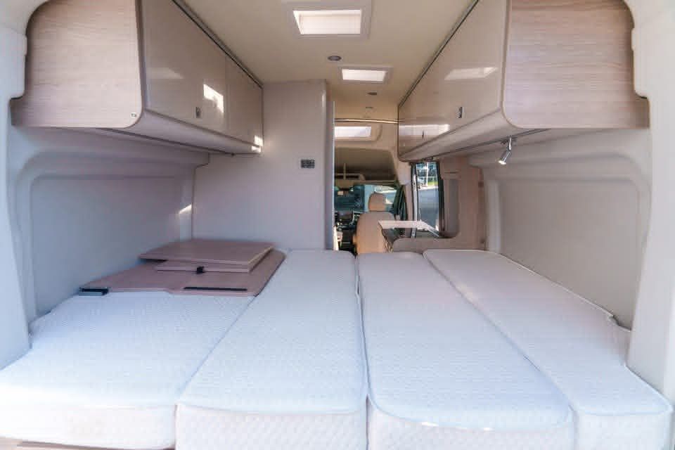 Camping-car : Bürstner Lineo C 590