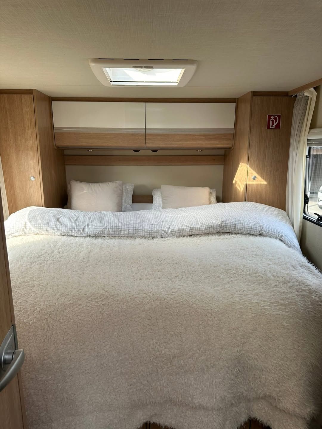 Capron Sunlight T69L