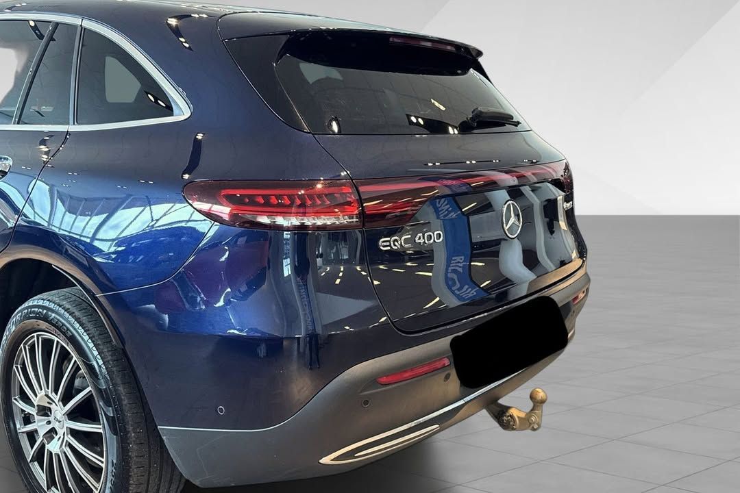 Mercedes-Benz EQC400 – 2020