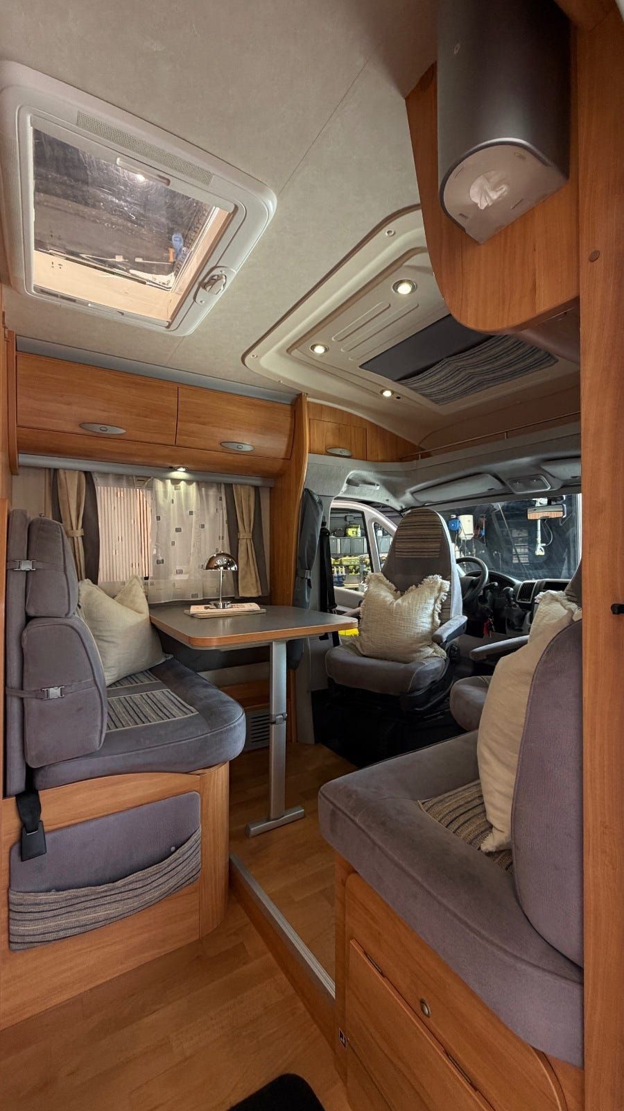 Adria Coral Silver S660SL
