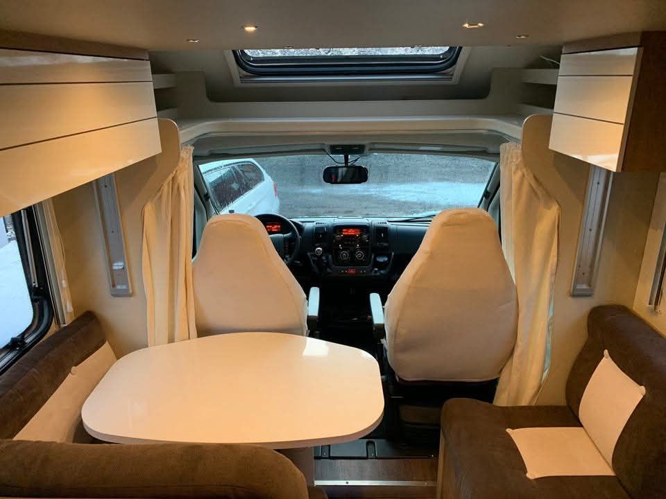 Camping-car : Roller Team Zefiro 269 TL