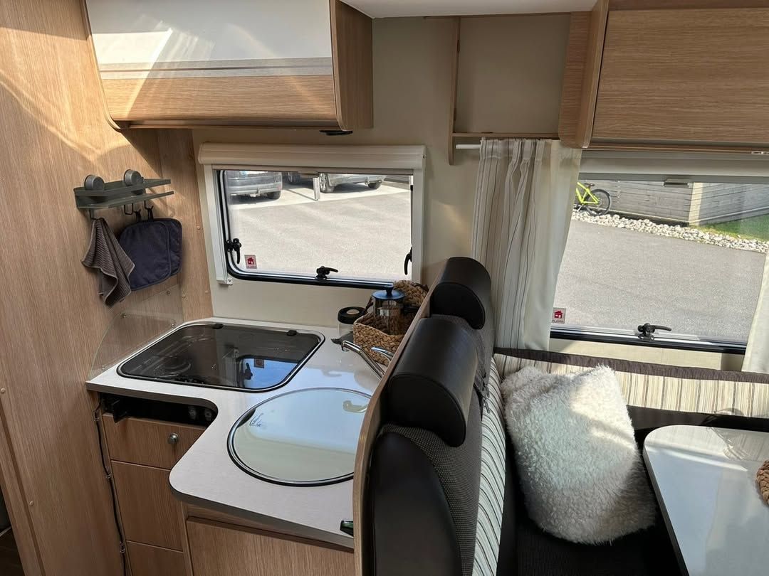 Capron Sunlight T69L