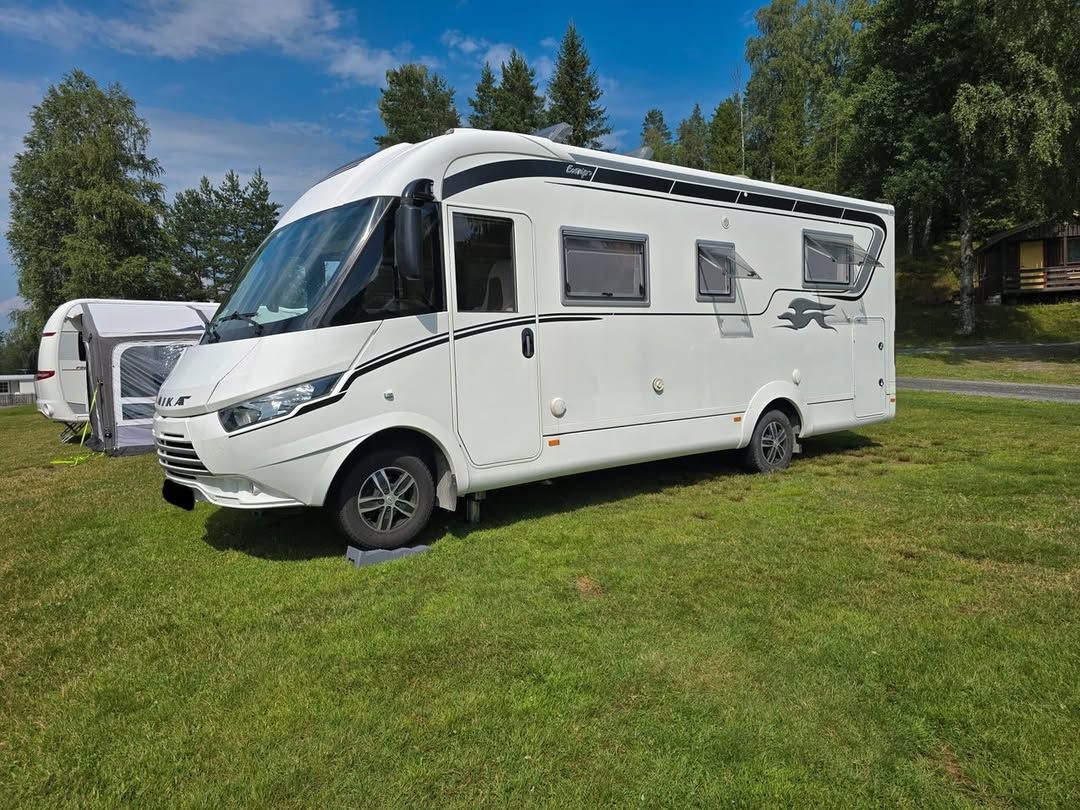 Laika EQOVIP 712