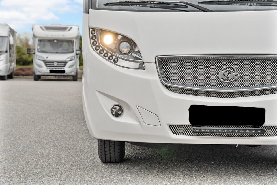 Camping-car : Eura Mobil IL 695 EB