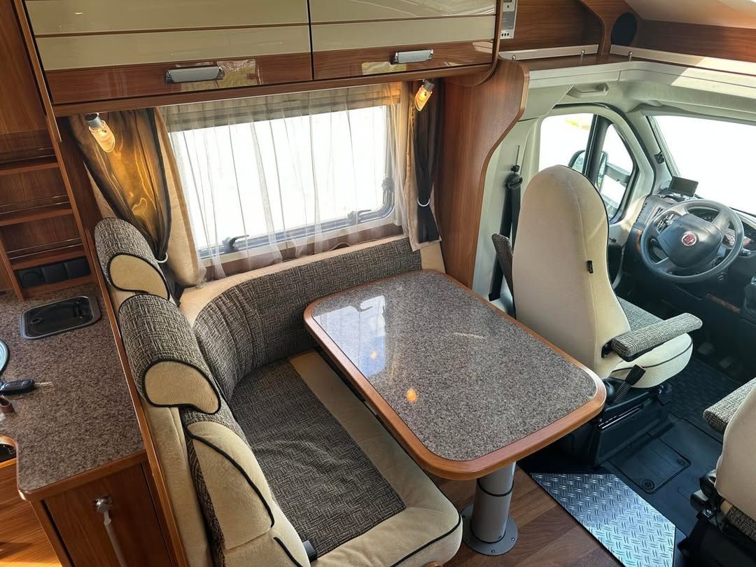 Dethleffs Esprit T 7090