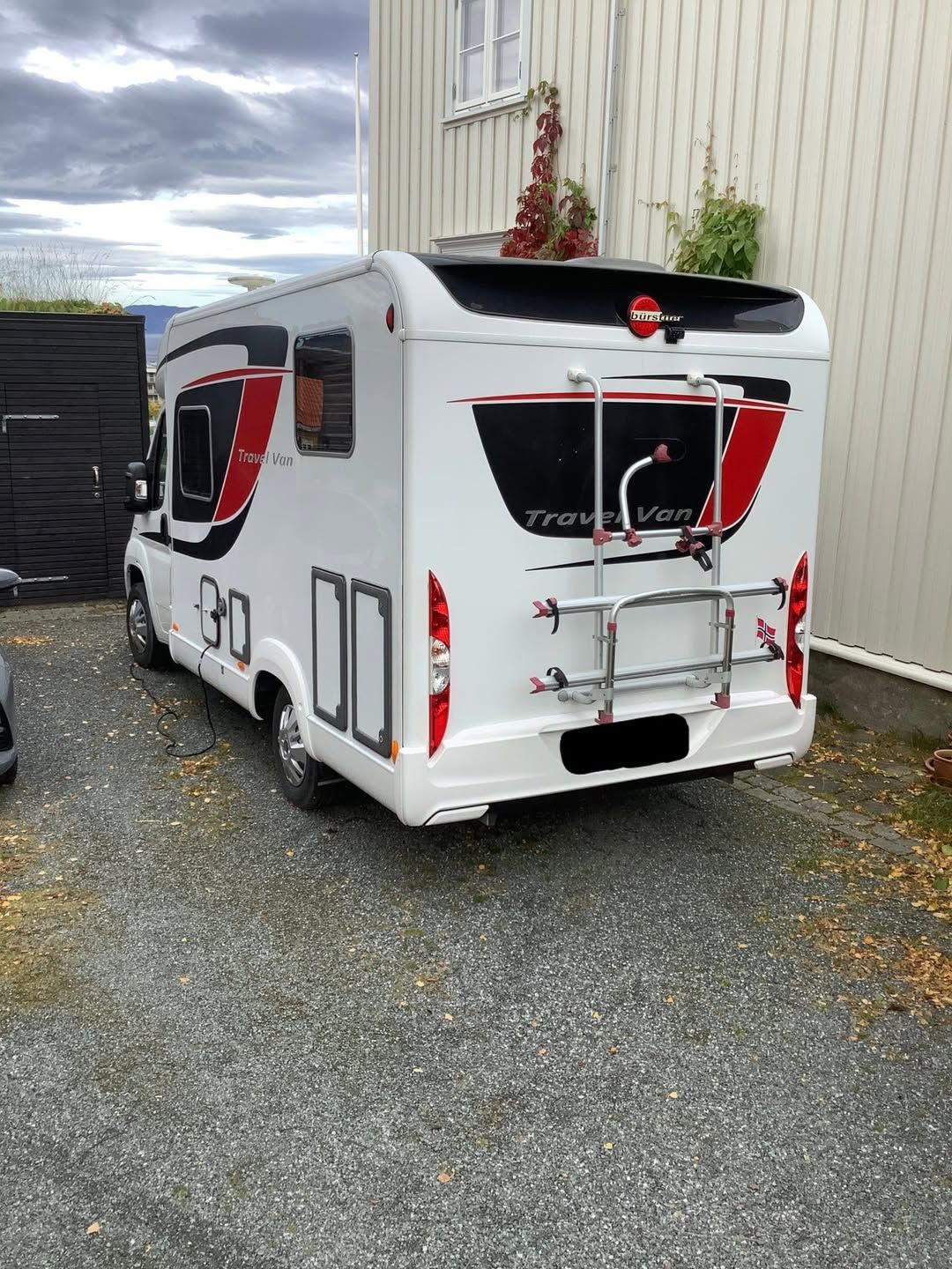Burstner BT5902