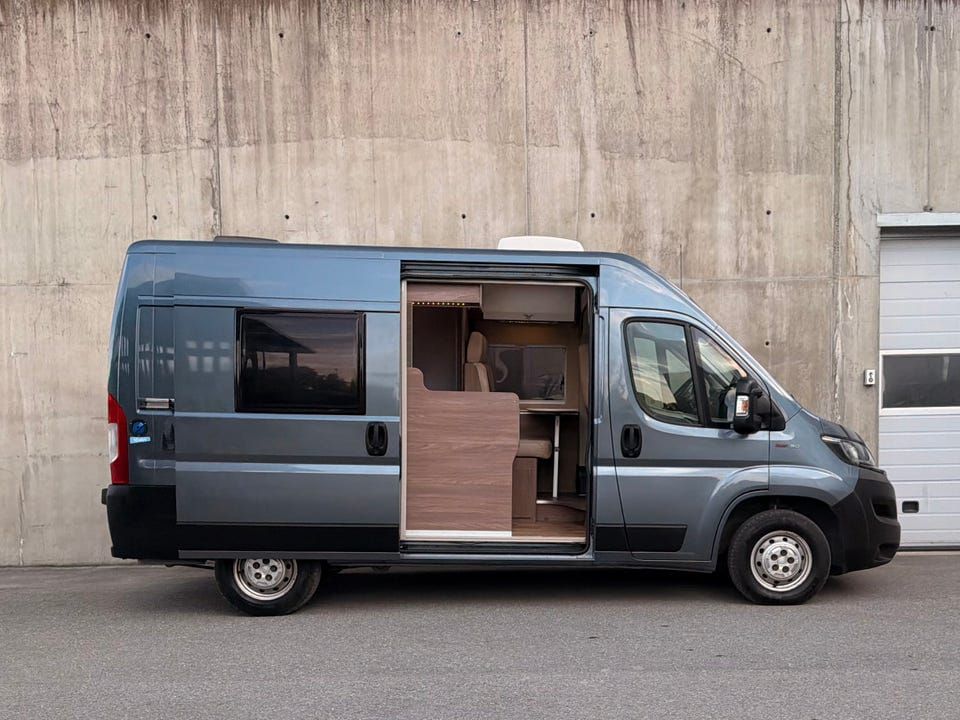 Camping-car : Knaus R69